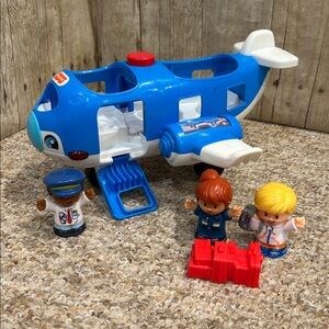 Fisher-Price Little People Lights & Sounds Travel Together Airplane w/3 Figures